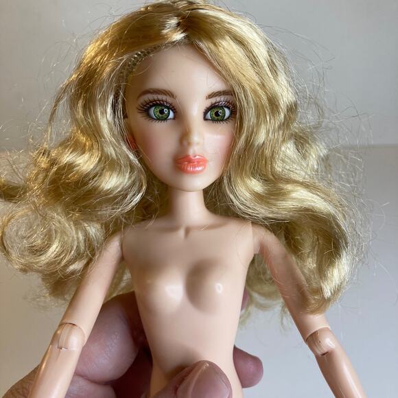 Spin Master 12" LIV Doll School's Out Hayden Articulated NUDE Doll EUC (2010) - Picture 1 of 5
